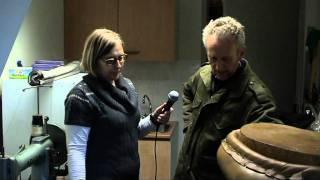 Mari van Mook uit Elshout, zadelmakerij