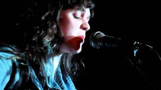 Amelia Curran - Hands on a Grain of Sand