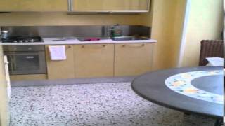 preview picture of video 'Appartamento in Vendita da Privato - via garibaldi 131, Boscotrecase'