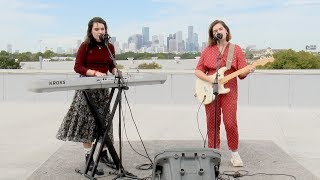 Lily &amp; Madeleine, &quot;Analog Love&quot; - Skyline Sessions