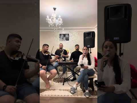 Nunuca Denisa - M-o facut mama și tata! Live 100%
