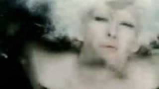 Christina Aguilera - Fighter