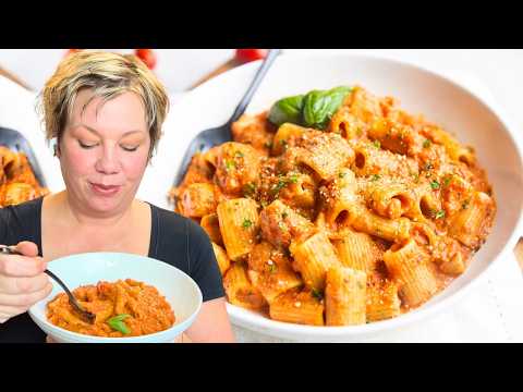 How to make an INCREDIBLE vegan pink pasta sauce (creamy tomato sauce)