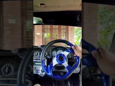 santro xing momo steering with sparco quick release hub. #momo #sparco #quickrealeasehub