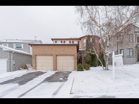 1627 Dellbrook Avenue, Pickering, ON L1X 2E7