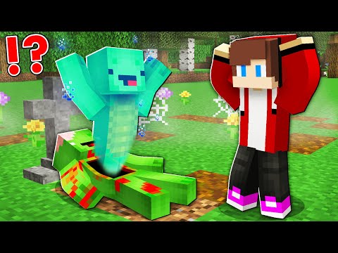 Mikey Goes from Zombie to Ghost in Minecraft