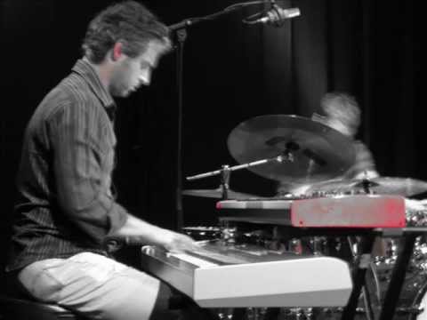 Amit Chatterjee Alliance - "So Alone" live in Vienna