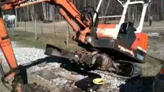 preview picture of video 'Jims Excavator #8 - Repairing the Takeuchi'