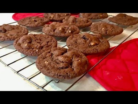 Chocolate Walnut Cookies Recipe //How to make the BEST CHEWY Chocolate Walnut Cookies