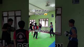 Download lagu Sekali pukul terjungkal😱 #shortsfeed #boxing #shortsvideo #viralvideo mp3