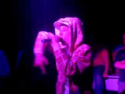 D.L.S. - Когда он докурит(Адриатика LIVE).flv