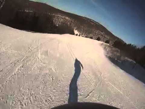Snowboarder bombing black diamonds (7 springs pa)