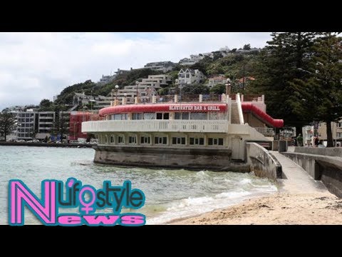 Council shops around for offers on wellington's oriental bay band rotunda
