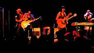 9  Meg &amp; Dia - Mary Ann