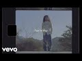 Kiana Ledé - Feel A Way. (Lyric Video)
