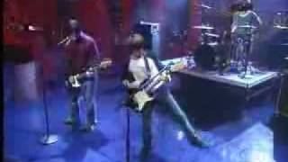 The Vines: Get Free (Live Meltdown on Letterman)