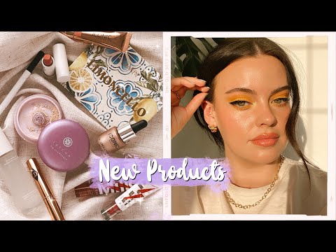 Trying Out NEW MAKEUP 💛 | Julia Adams