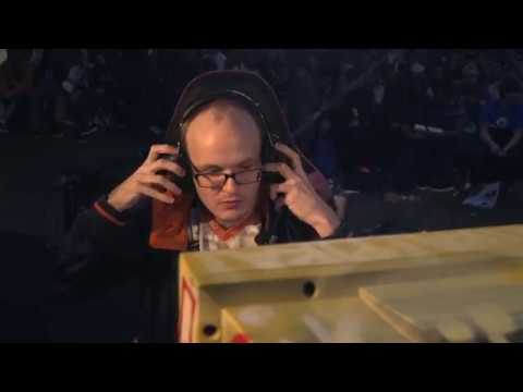 Mew2King has a headset issue