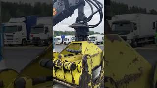 Mercedes-Benz ACTROS 2663 EURO 6 + 6x4 + FULL AIR + RETARDER + LOGLIFT CRANE 木材輸送トラック販売用 - 画像 4 | Autoline JP Mercedes-Benz ACTROS 2663 EURO 6 + 6x4 + FULL AIR + RETARDER + LOGLIFT CRANE 木材輸送トラック | 画像 4 - Autoline