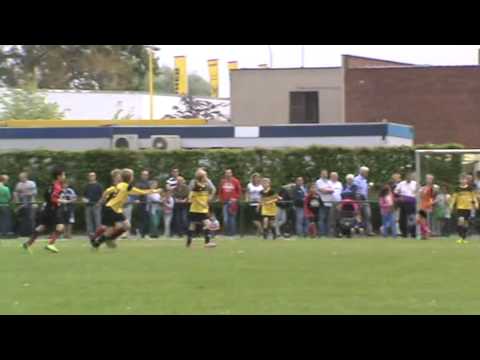 Le future stars-U10 FC.Merchtem 2000(vs)Peppingen 1mei Tornooi Finals 2-1 Nawras&Tibo