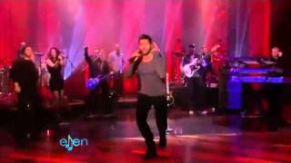 Ricky Martin  The Cup of Life  ( Ellen DeGeneres 02-11-2011)