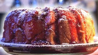 Holiday Dessert: Monkey Bread with Cranberry and Orange