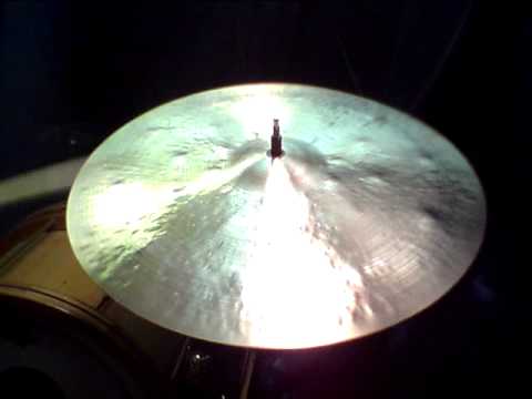 18 Dark Dimple Crash, 1440g   Hancrafted cymbals by Craig Lauritsen