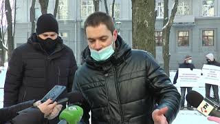 У Харкові наркозалежні звинуватили поліцейських у провокаціях та вербуванні