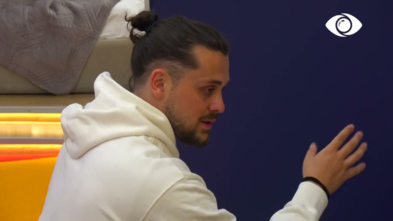 Mund të bëjmë diçka më të madhe bashkë/ Gerti këshillon Jorin