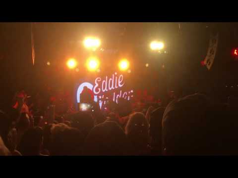 Eddie Vedder better man hot stove Boston 4/29/17