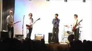 På låven sitter nissen