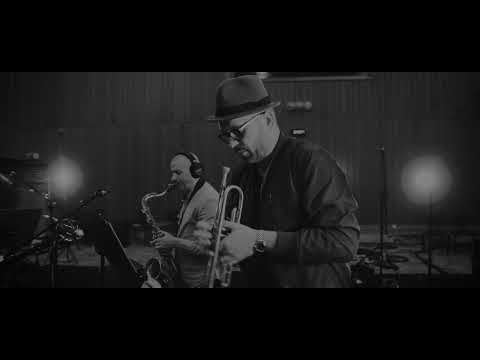 Tomasz Dąbrowski & The Individual Beings - JR / live version
