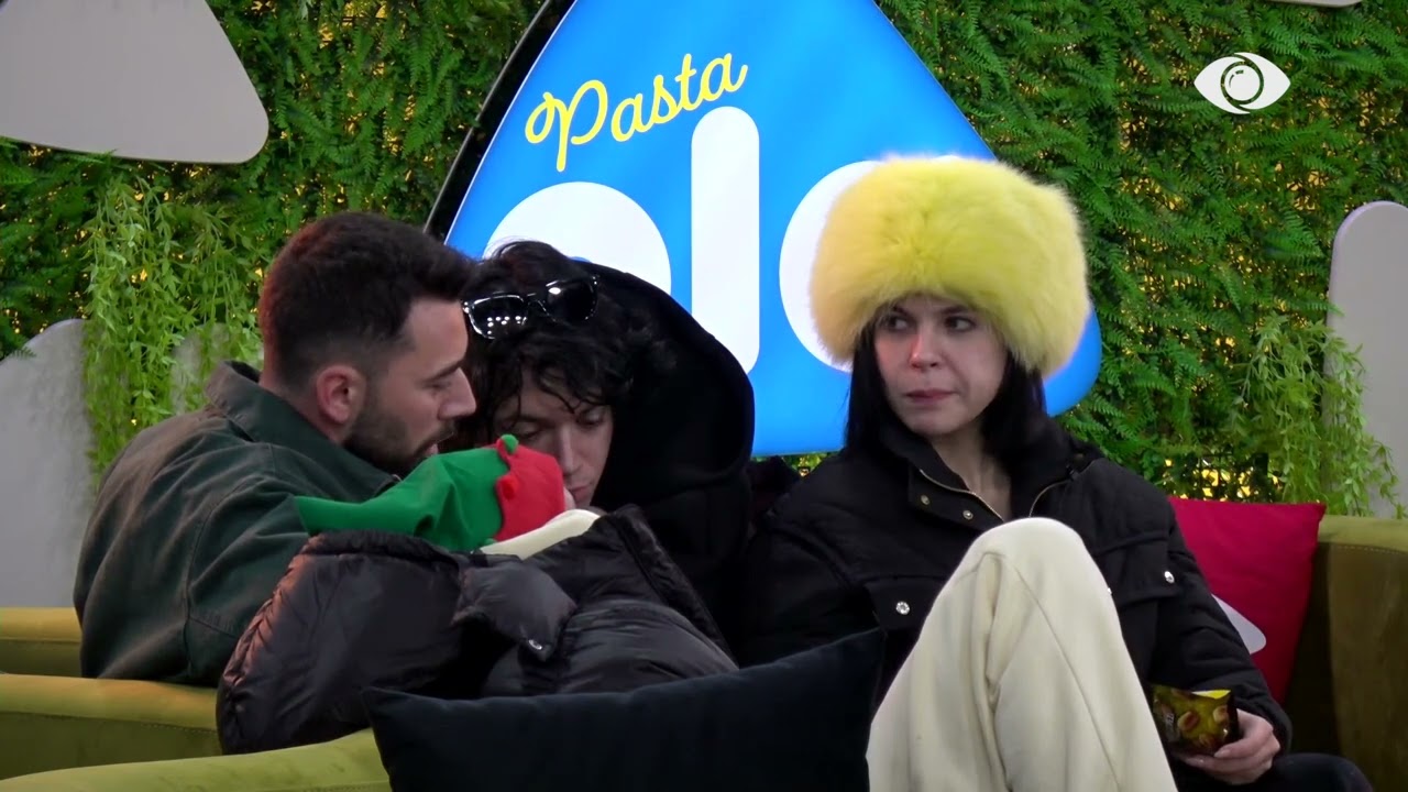 Brikena erdhi si 12 të tjerët…/ Kristi diskuton me Loren dhe Angelon pas debatit me Senon