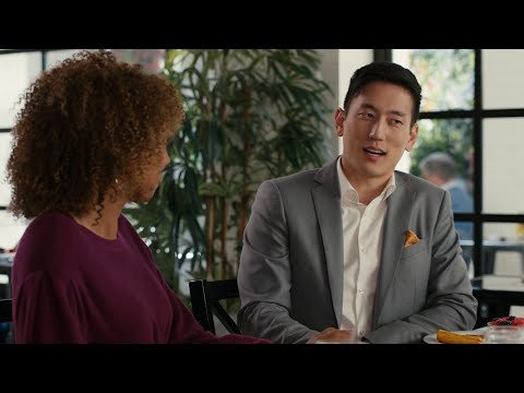 Katie and Tami Make a New Second Breakfast Friend - American Housewife