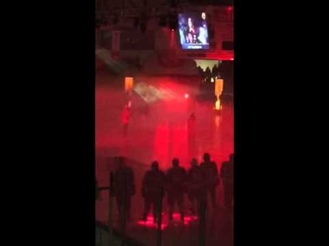 Einlaufschow La Ice Breakers Benefizspiel