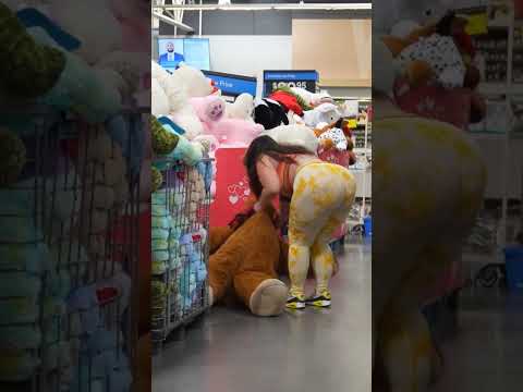 Fati Girl On Prank | Fat Girl | Pranks Video #prank, #pranks, #prankvideo, #shorts  #pranksgonewrong