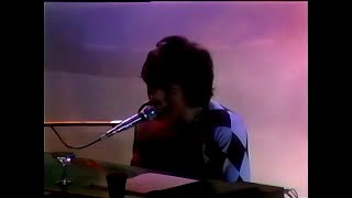 Download lagu We Are The Champions - Live in Houston 1977 [Instrumental] mp3