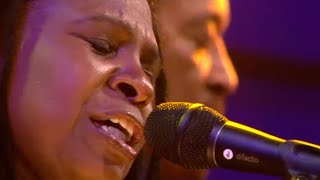 Ruthie Foster - Joy Comes Back (minuut)