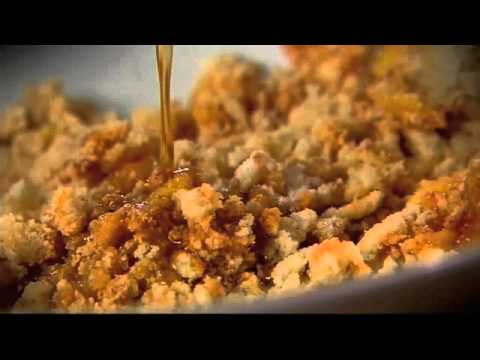 Baked Stuffed Peaches with Amaretti