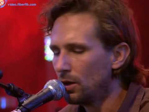 South San Gabriel - Dark of Garage (Live Benicàssim 2008)