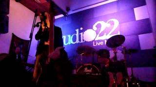 Soul Men (The Blues Brothers Tribute) - Groove me