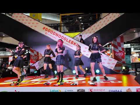 Sumomo : Natsuria Senritsu @ Good Noodle World - Union Mall【4K 60FPS】