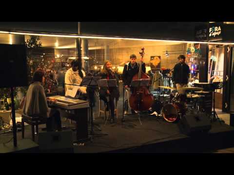 Catarina Almada - Cá fora com Jazz nos Clérigos (1)