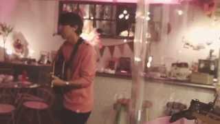 Bart Davenport "Pamela" (Physical World) Barcelona