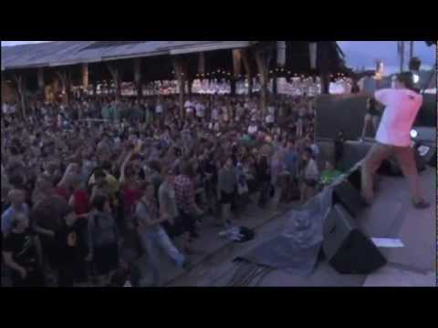 Asham meets Collieman @ Couleur Café 2012 - DRAMA QUEENS (part 11/12)