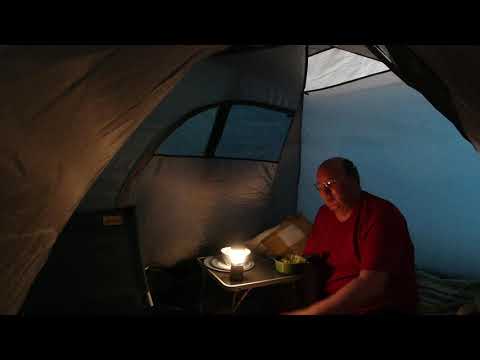 MongoTV_3213 - English Vlog_0121 - Eating Meatballs With Rice In My Tent