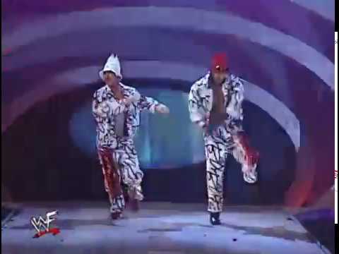 Scotty 2 Hotty w/Grand Master Sexay vs X-Pac w/Road Dogg - Smackdown 08/03/00