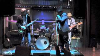 Red House (Jimi Hendrix/John Lee Hooker cover) live @ The Masque Wine Bar