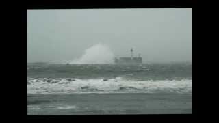 preview picture of video 'La tempête Xaver - Boulogne-sur-mer - France - Jeudi 5 décembre 2013 - Le tiroir aux photographies'