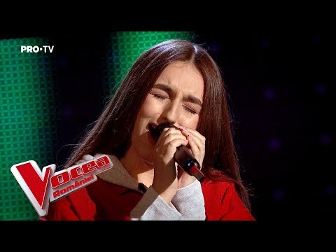 Lavinia Rusu - Wrecking Ball | Blind Auditions | The Voice of Romania 2018